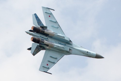 Máy bay chiến đấu Su-35 Nga có khả năng cơ động tuyệt vời